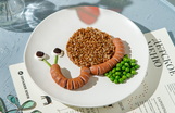 Улитка из сливочной сосиски с гречкой
