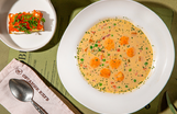 Сливочная уха из дикой нерки и трески